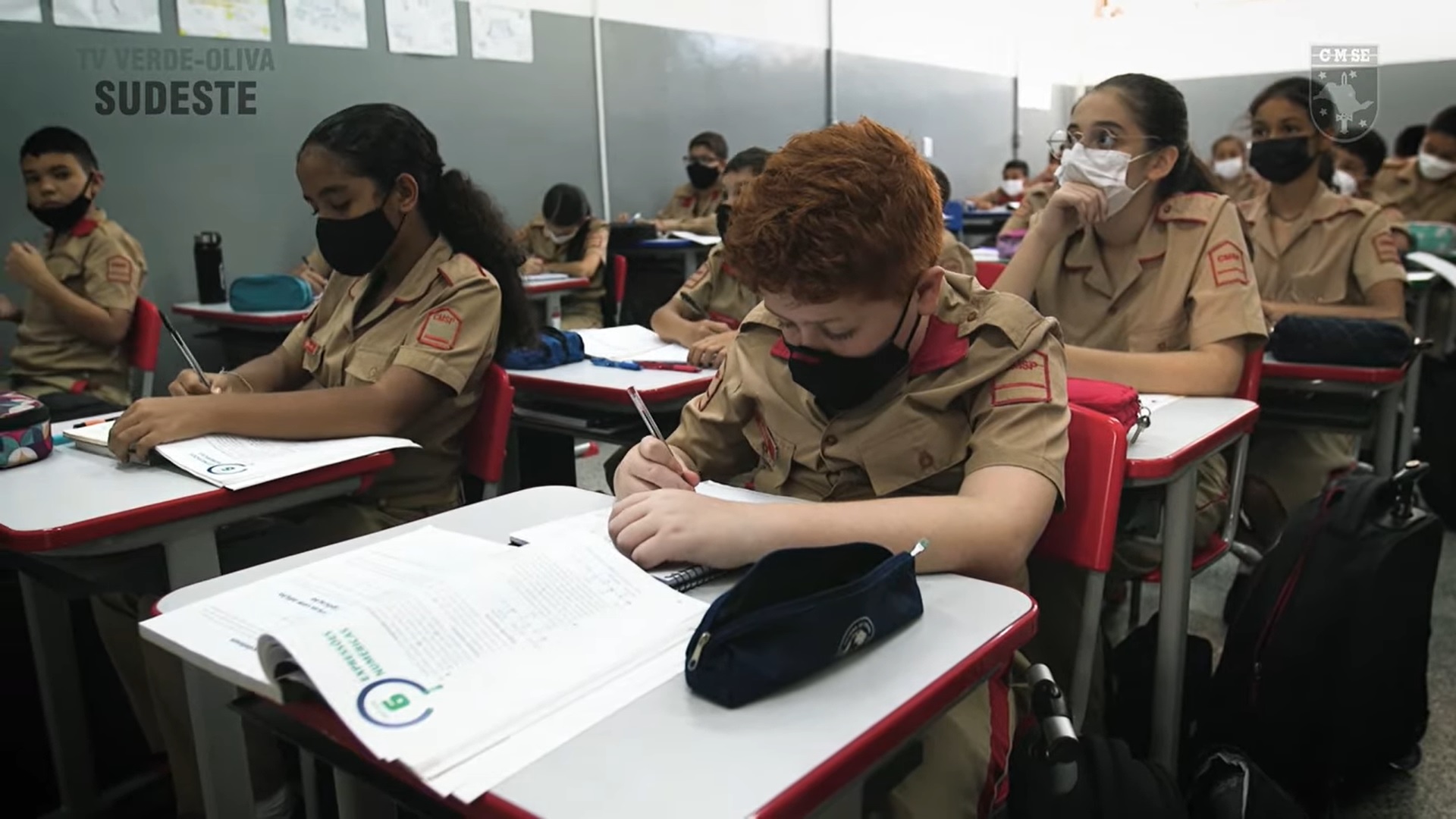 Alunos em aula no Colégio Militar de São Paulo